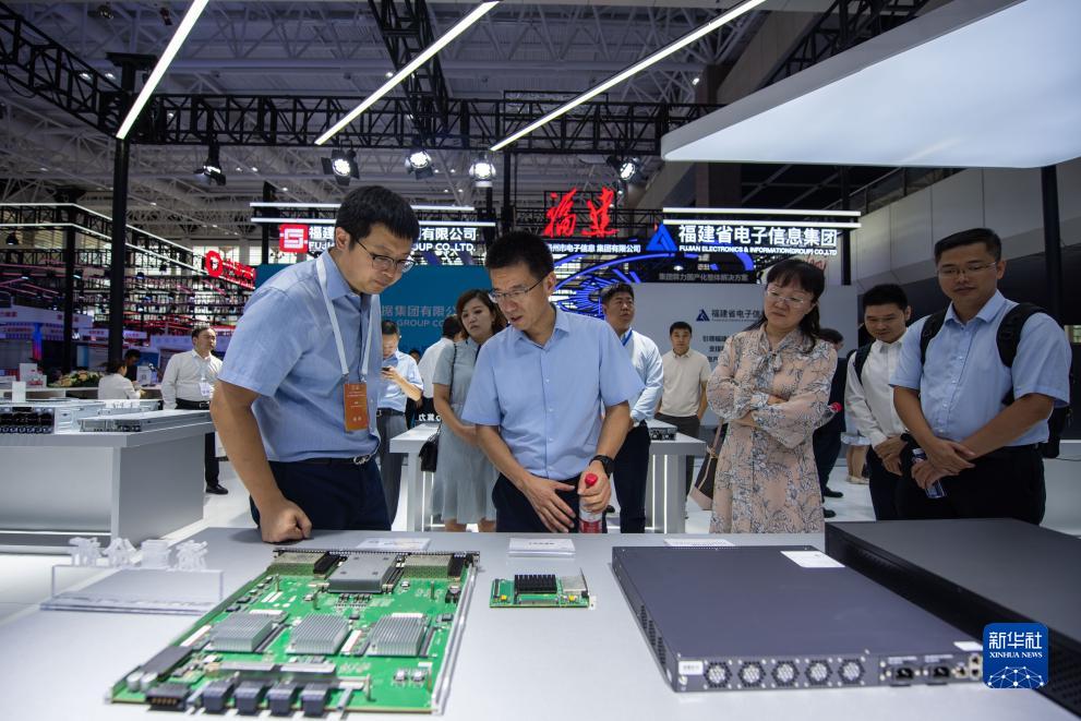 <CMSPRO_DOCUMENT FIELD='title' num='25'>標題</CMSPRO_DOCUMENT>