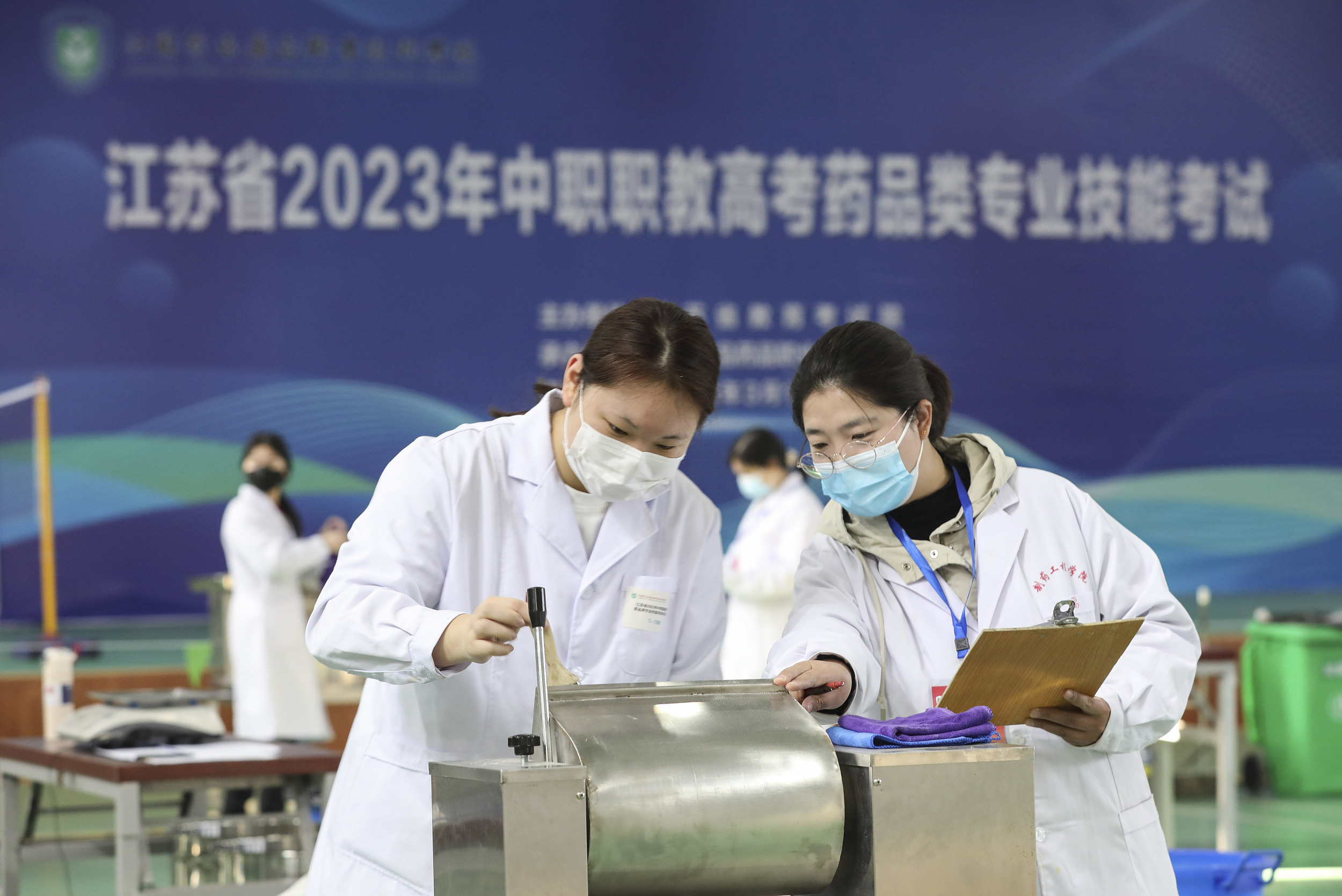 <CMSPRO_DOCUMENT FIELD='title' num='25'>標題</CMSPRO_DOCUMENT>